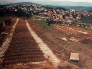 Masovna grobnica - Mrkonjić Grad